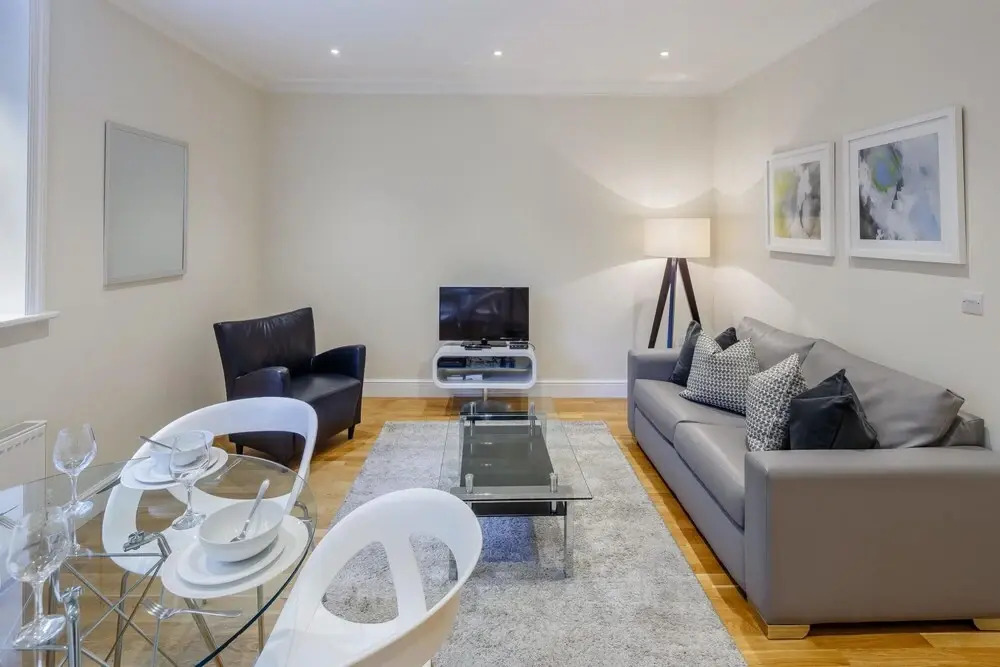 Outstanding and Cosy 2 Bedroom Apartment, London