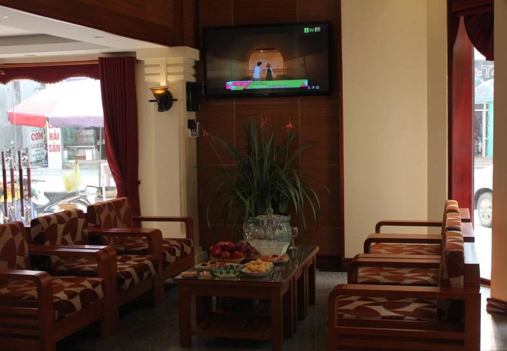 Starlight hotel Bãi Cháy