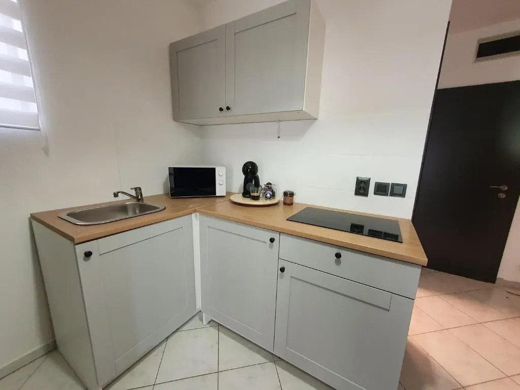 Apartments Mira