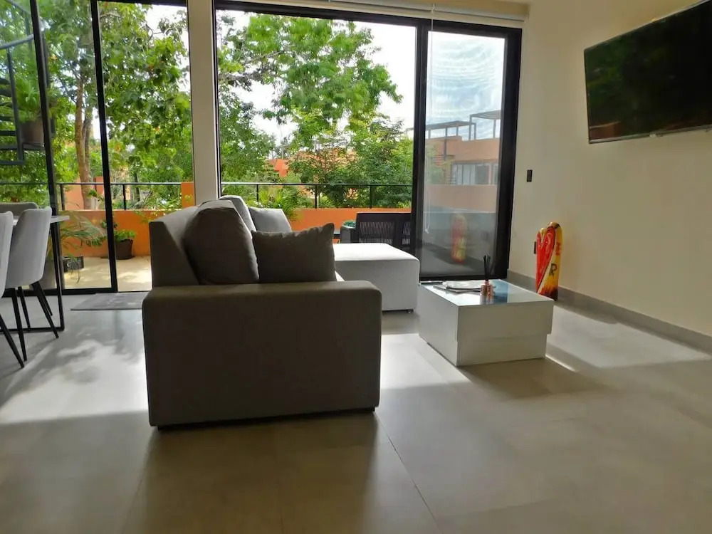Roomy Apt With Private Terrace - Amazing Amenities