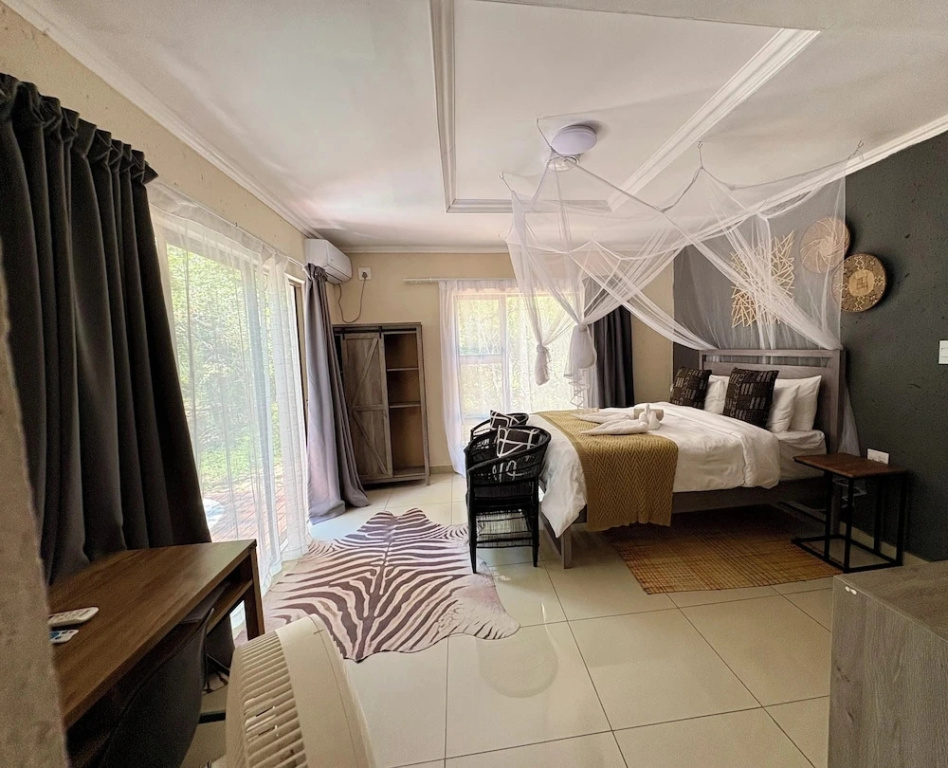 Kholiwe on Kruger Lodge