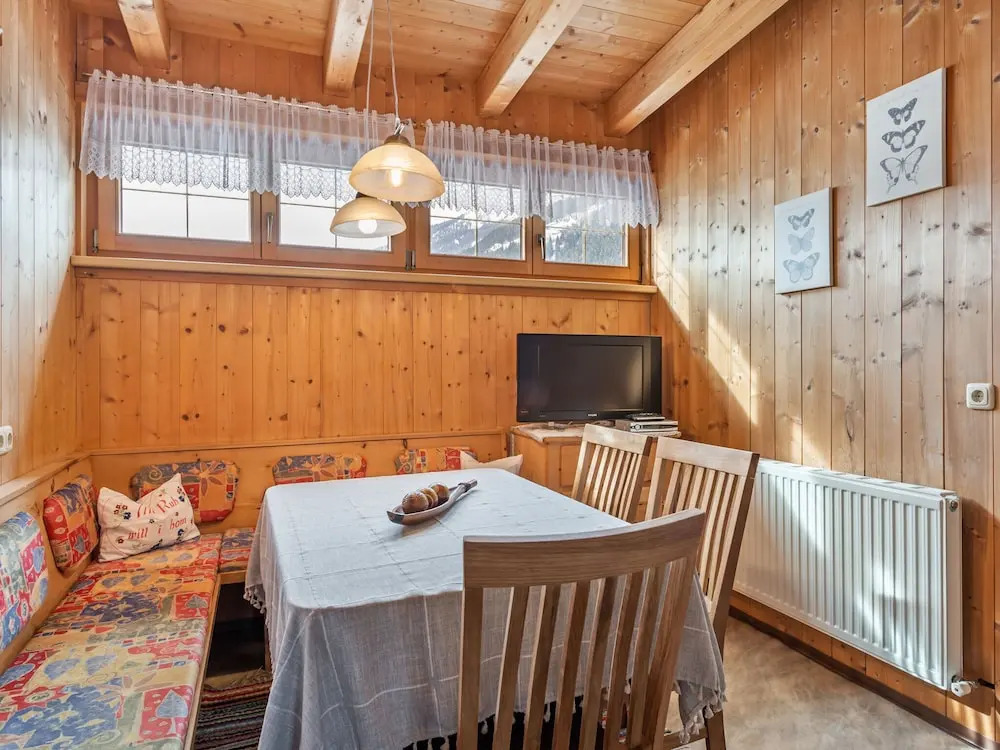 Plush Holiday Home in See im Paznauntal With Balcony
