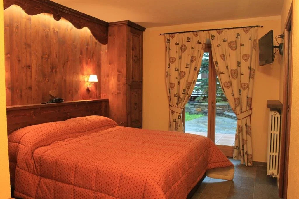 Hotel De La Tor