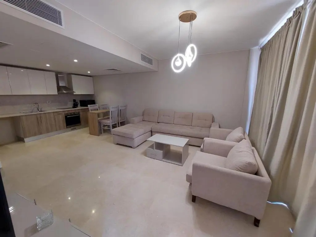 EL Gouna Mangrovy 1 BR back view no couple