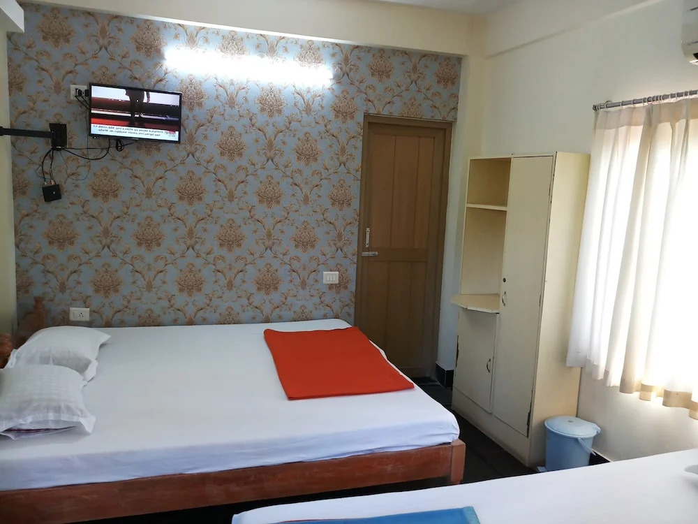 SPOT ON 36080 Hotel Hari International