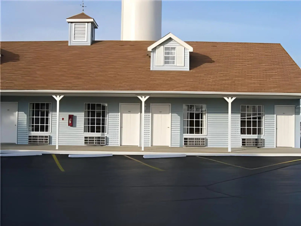 Twelve Oaks Inn