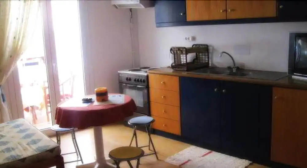 Crysalis Apts