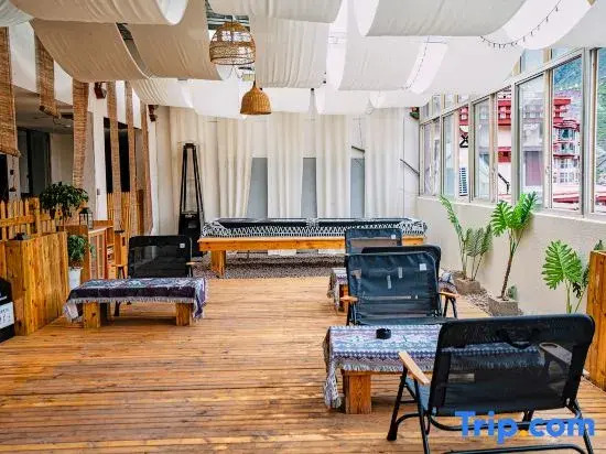 Wutong Mountain Homestay
