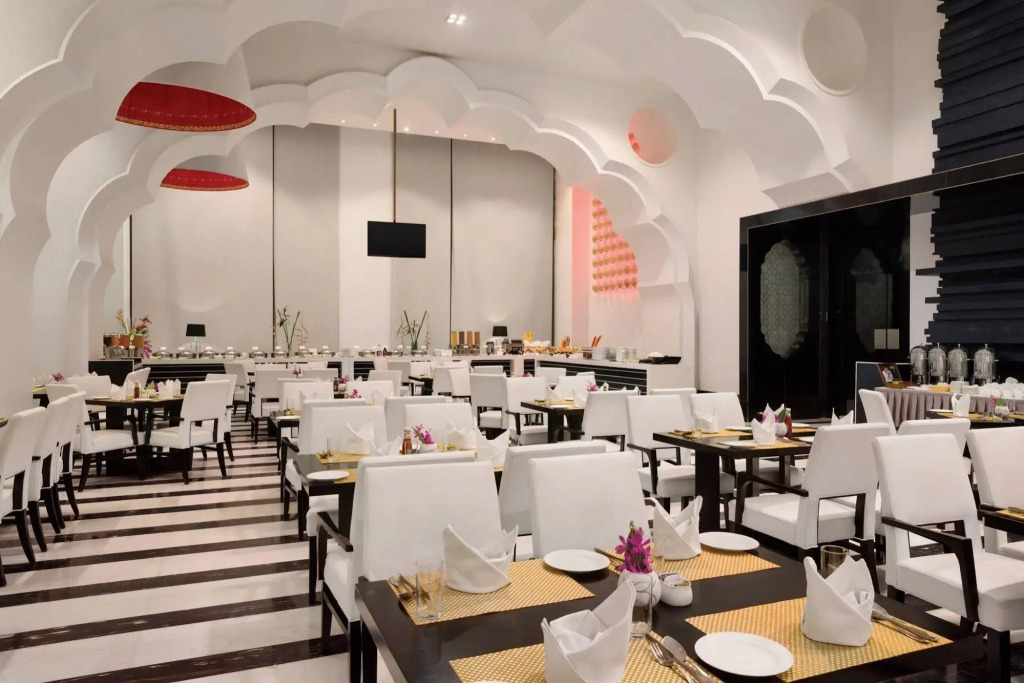 Saura Hotel, Agra - A Club Mahindra Associate