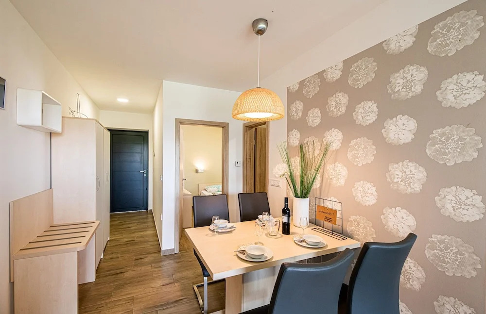 Apartmaji BANONIA