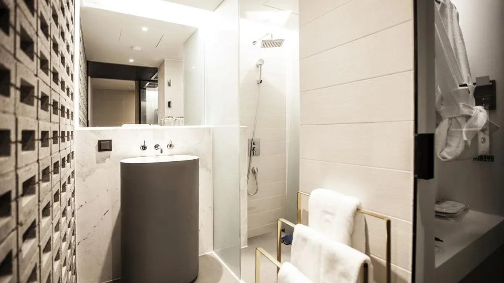 Cont Hotel