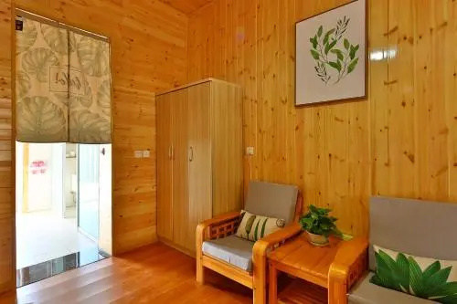 Qingdao No.3 Swimming Beach Chalet