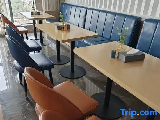 Kyriad Hotel