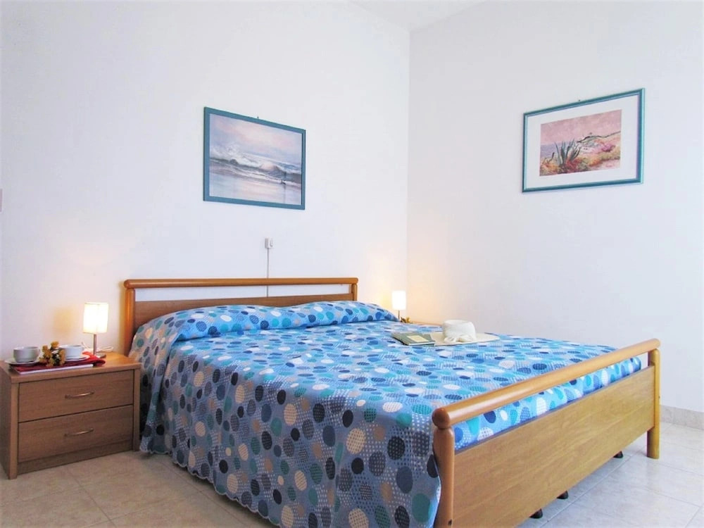 Pleasant Holiday Home With Shared Swimming Pool