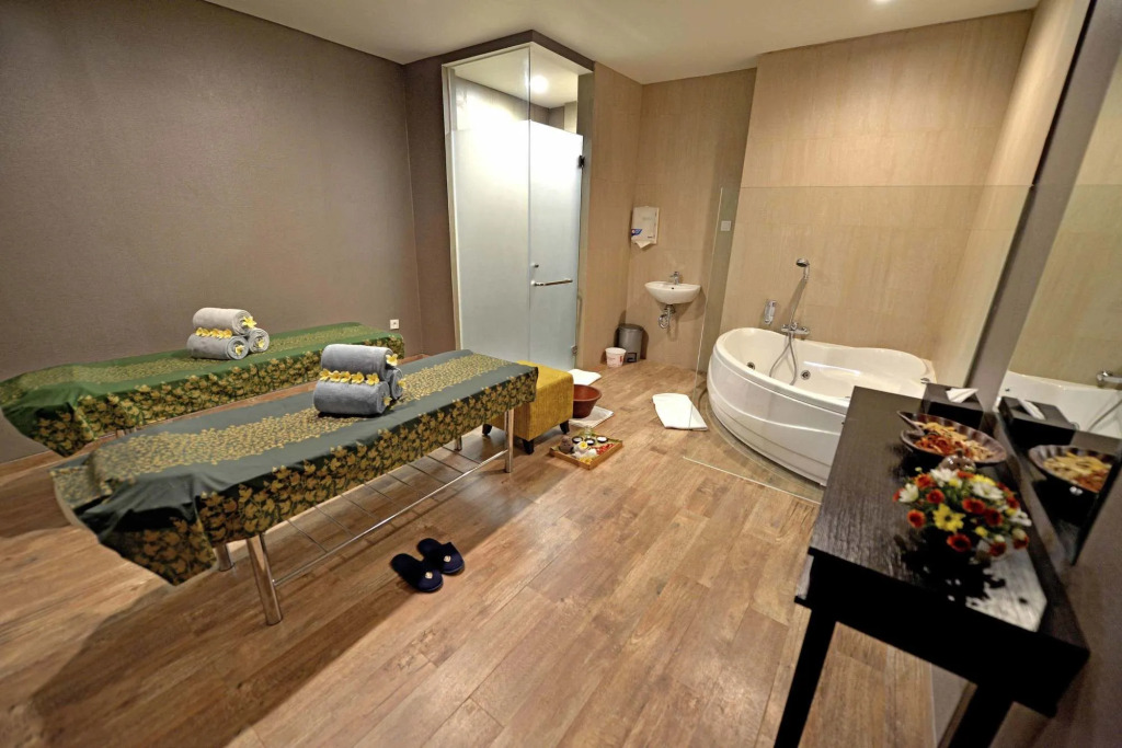 Lombok Astoria Hotel