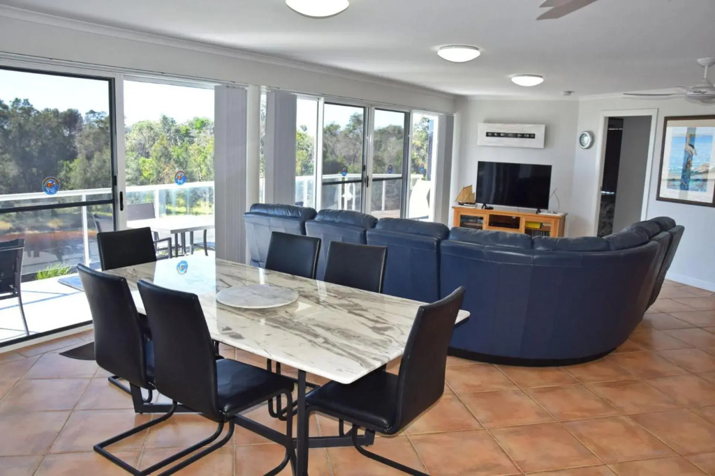 Ocean Shores Apartment 15