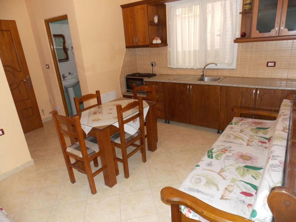 Erioni Hotel