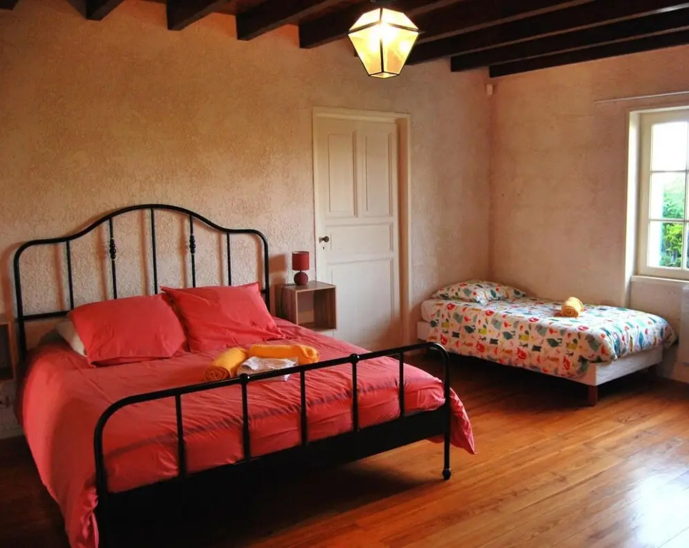 Logis de Chenac - Chambres et table dhôtes