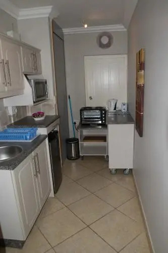 @93 Accommodation