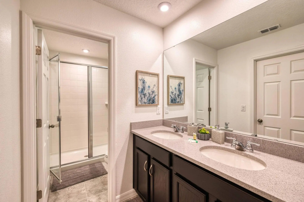 Moradda Elegant Home with Pool Solara Resort 8929