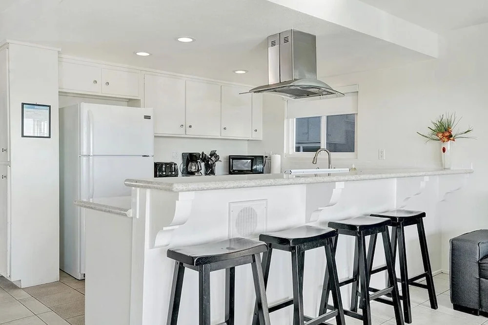 506 E Ocean Front A 68225 by RedAwning