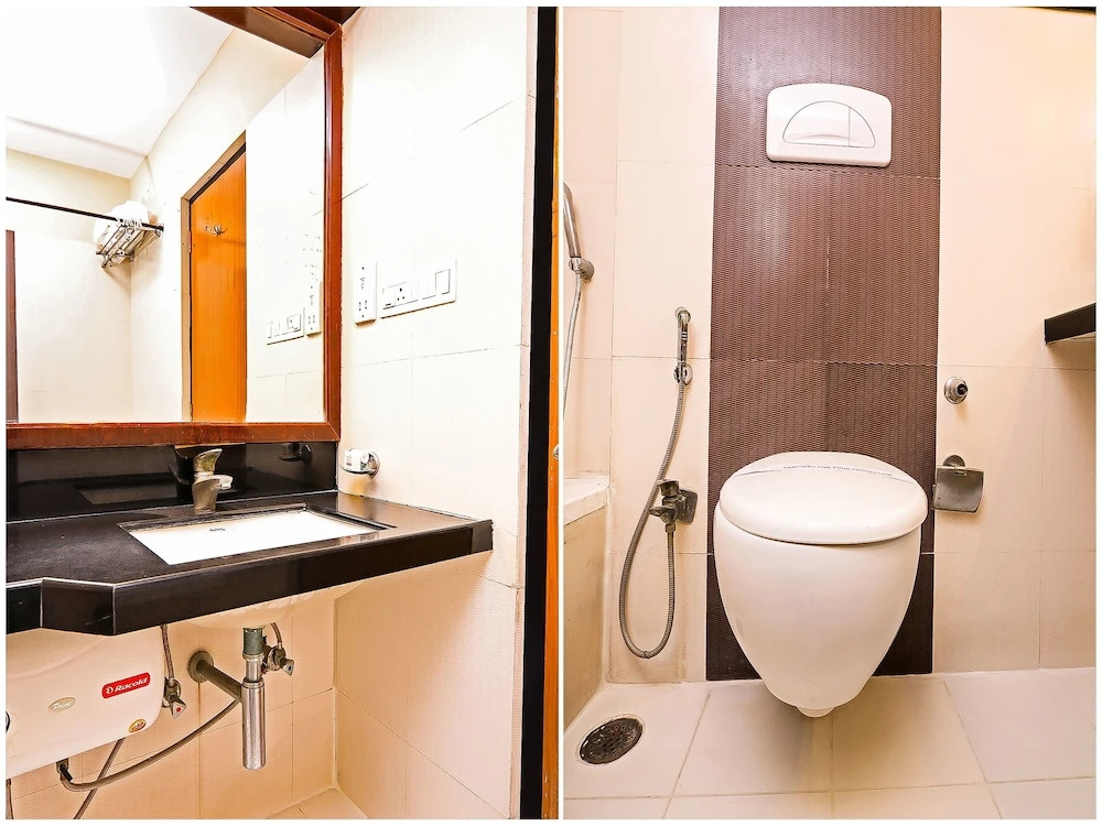 OYO 16050 Amer City Heritage Hotel