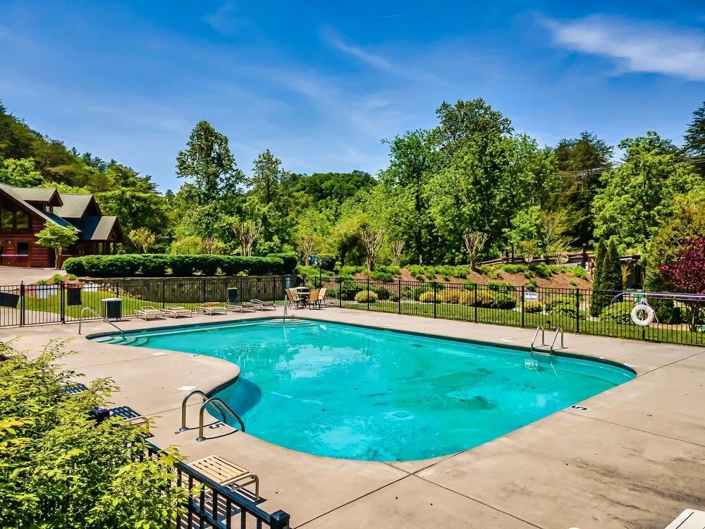 Timberwolf Vista w HotTub Pool View