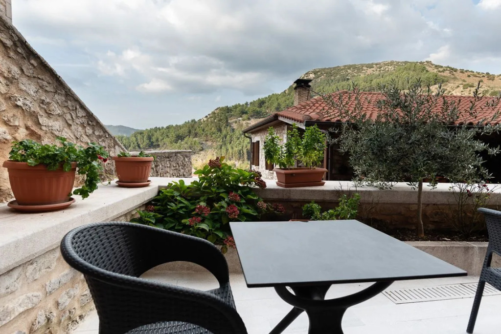 Kaza Guesthouse