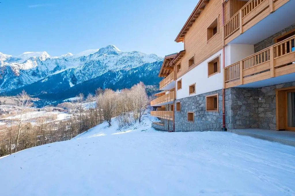 Iris A3 Chalet Delys