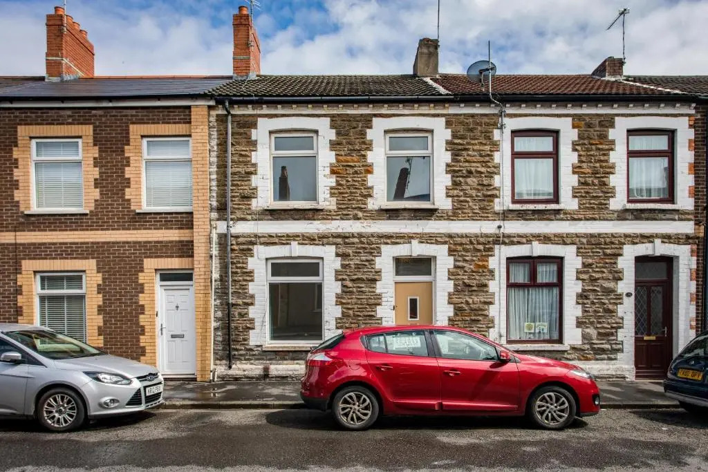 FREE PARKING - New Private Apartment, 7mins from City Centre - by StirkMartin