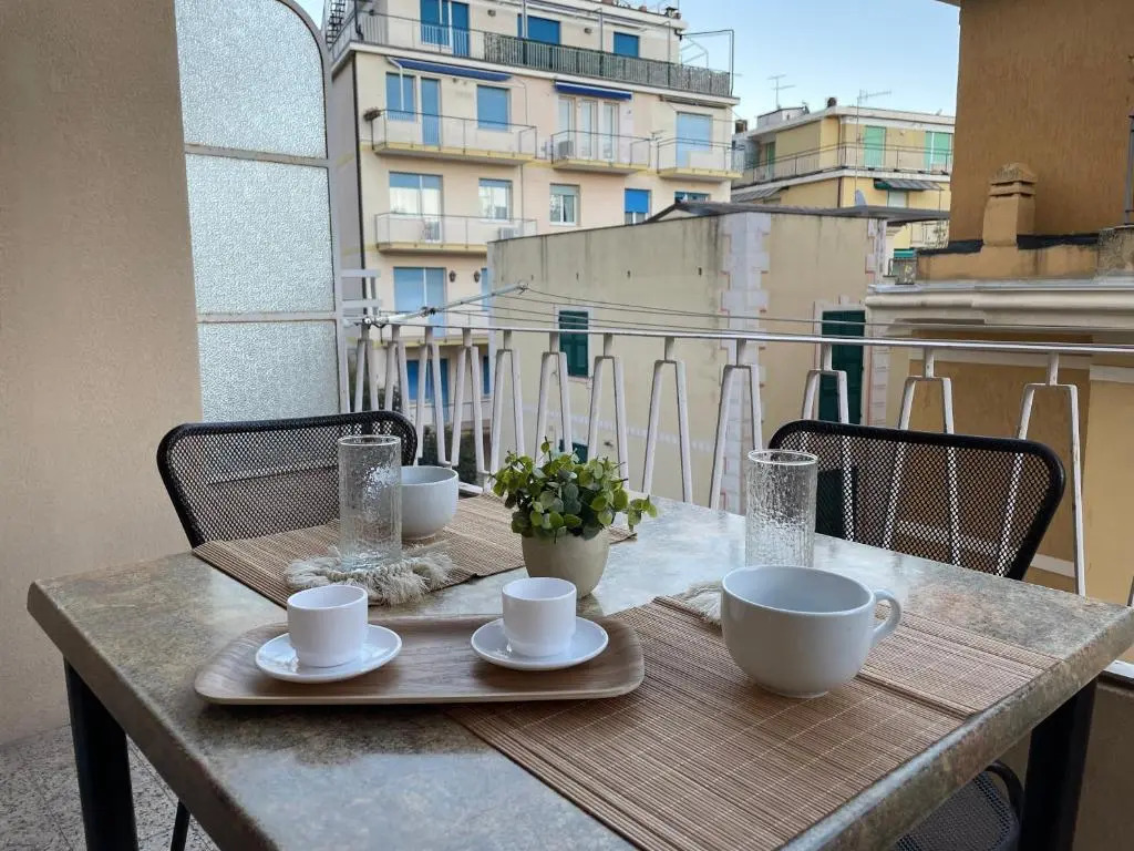[Alassio City Center] 4 Rooms - 100 meters from the sea