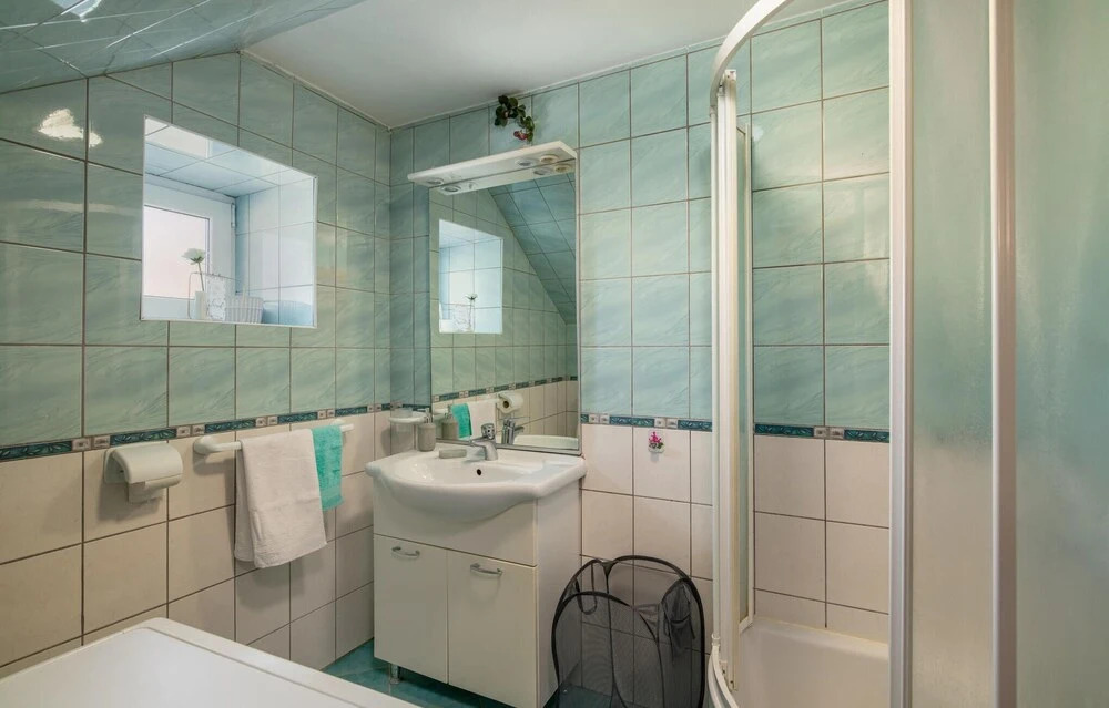 Beautiful Home in Kras With Outdoor Swimming Pool, Wifi and 3 Bedrooms