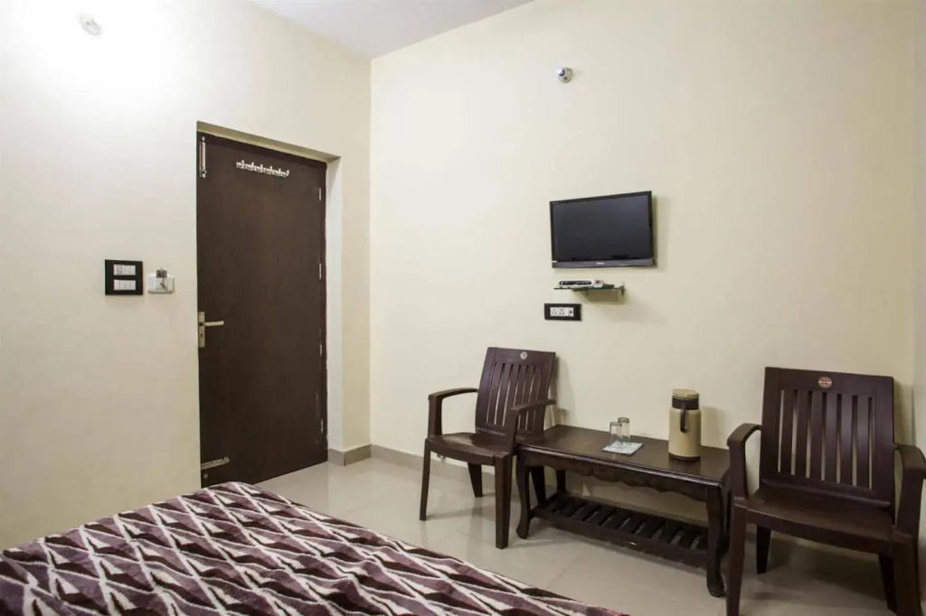 HOTEL G!S Paradise Amritsar - Provided Fully Air Conditioned & Well Decorated Rooms - Free Parking And Free Wi-fi Facility - A Premium Hotel In Amritsar