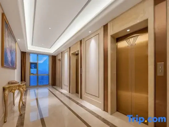 Venus International Hotel (Bozhou Wanda Plaza)