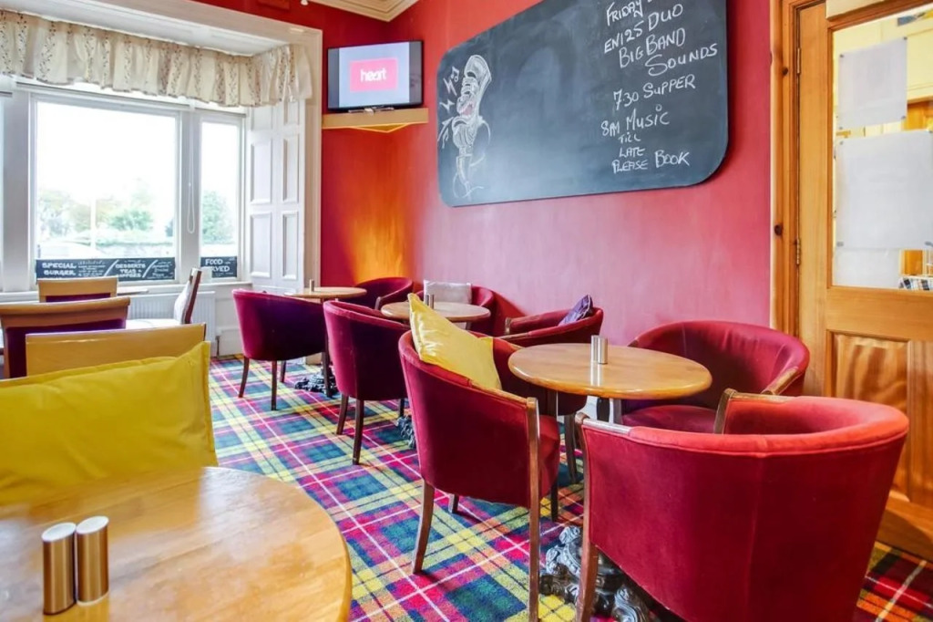 OYO Glenpark Hotel, Ayr Central