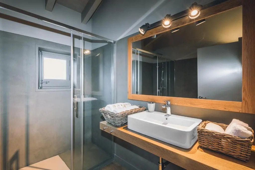 Intrepid Hotel Rural