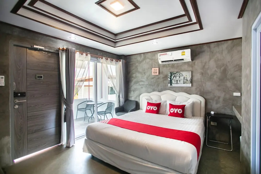 OYO 659 Loft House Homestay
