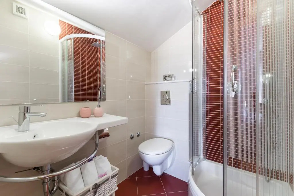 Anka Apartments