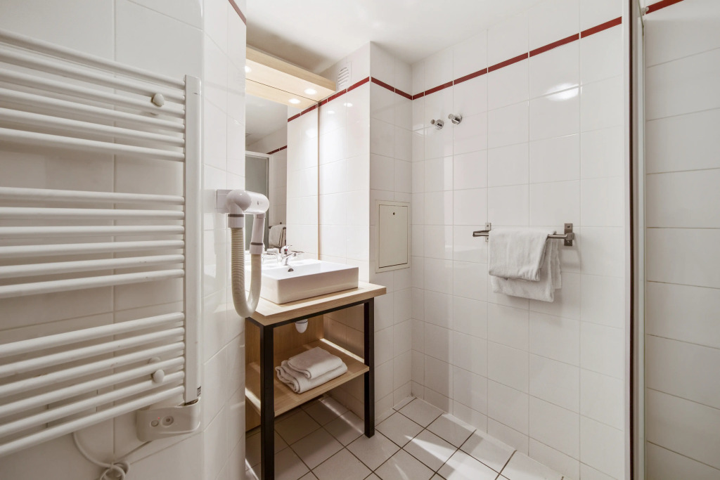 Comfort Aparthotel Versailles, St Cyr lEcole
