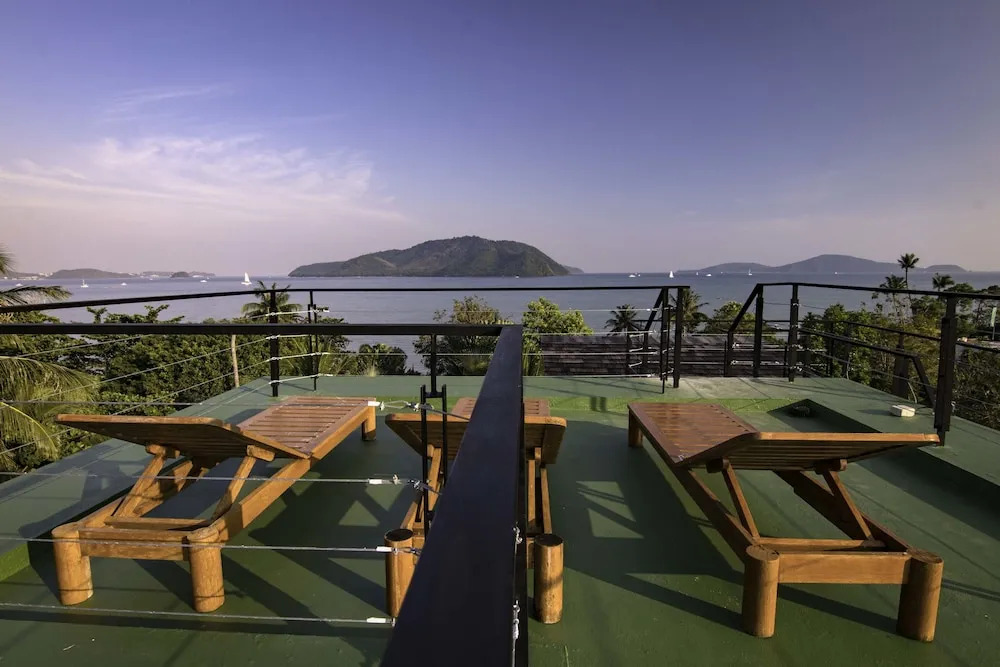 Amazing 5br, Seaview private PoolVilla by Intira Villas