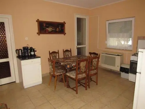 Tóth Apartmanok