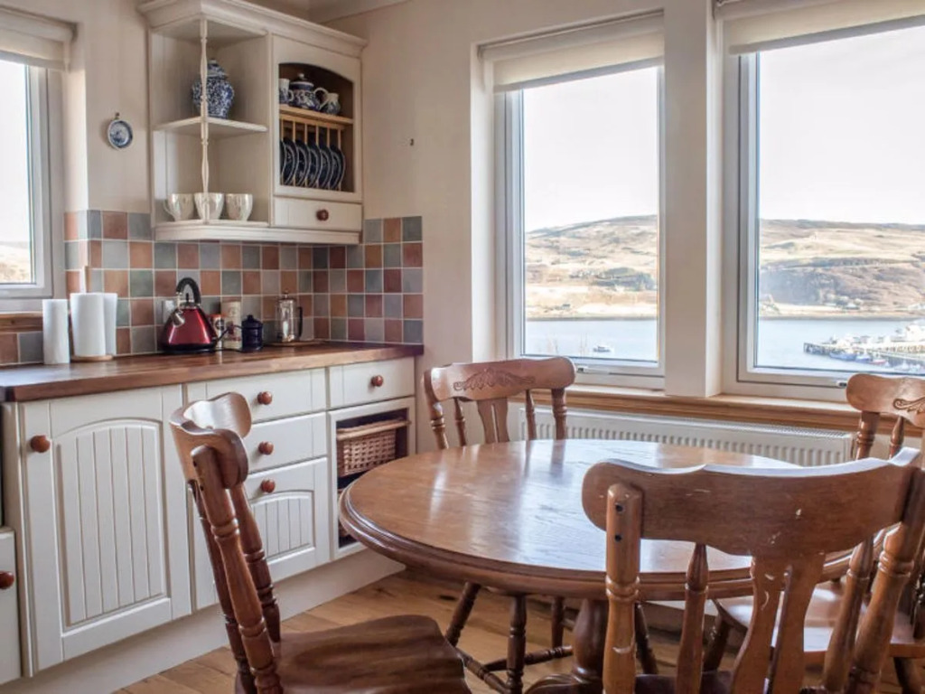 House Bay View North Skye