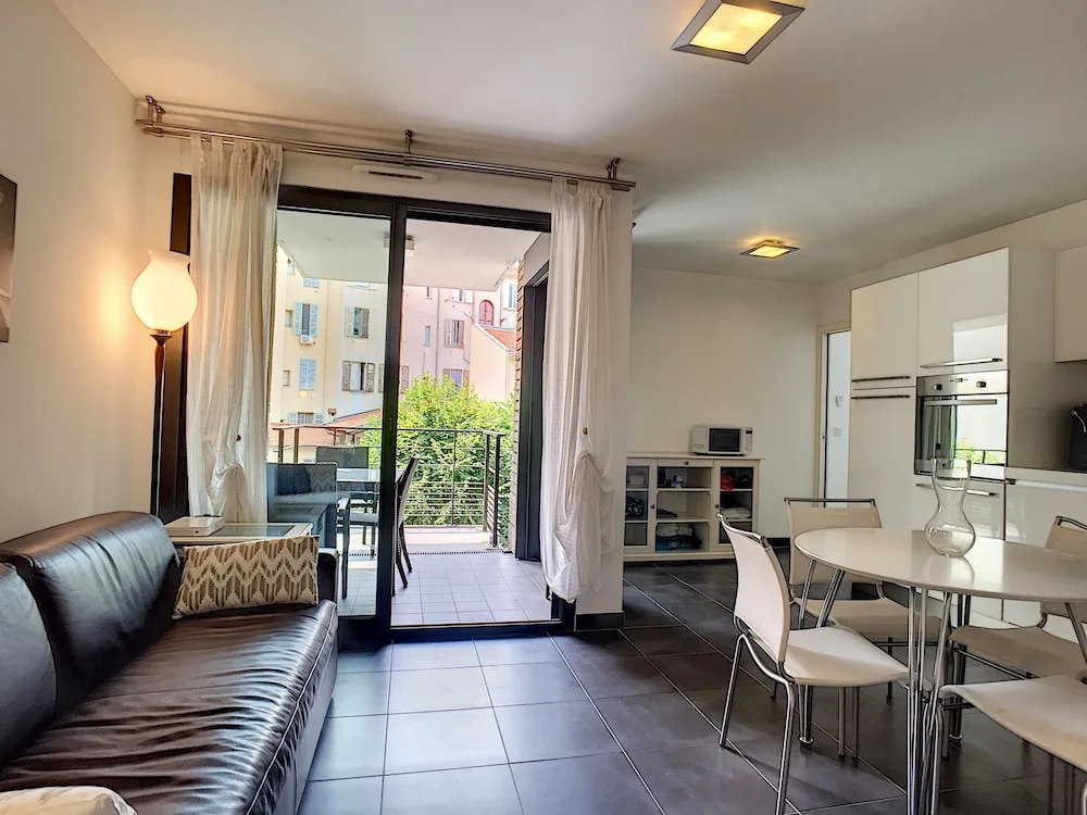 Ashley&Parker - Appartement Hugo Park