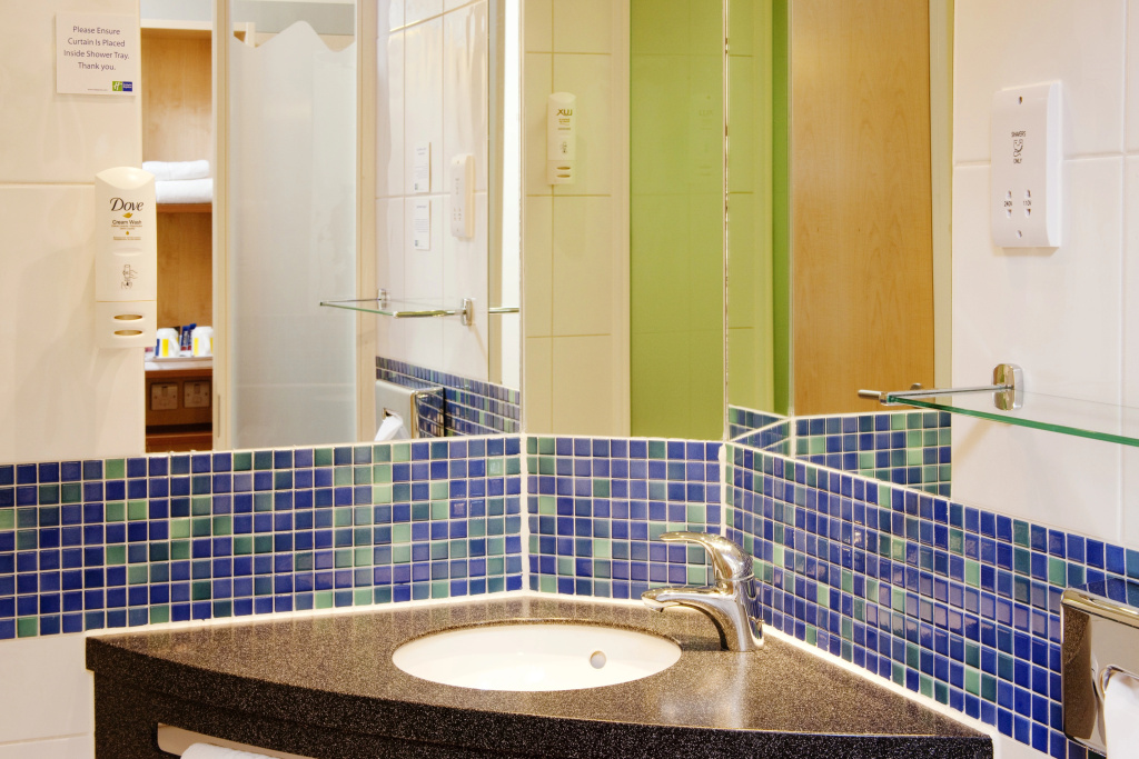 Holiday Inn Express Slough by IHG