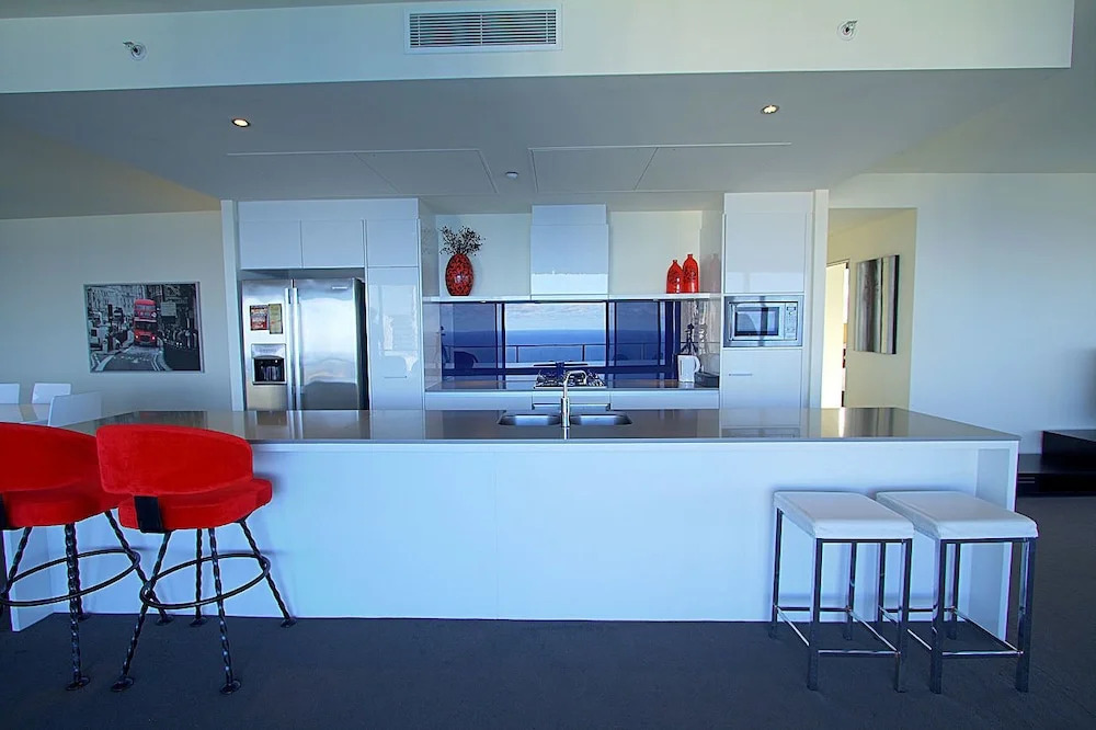 Circle on Cavill - Private Apartments - Apartment Stay