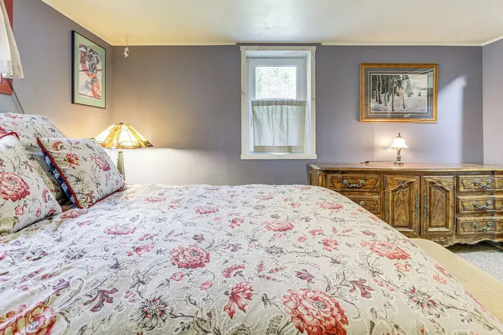 Walk to Main St: Carbondale Apt w/ Shared Patio
