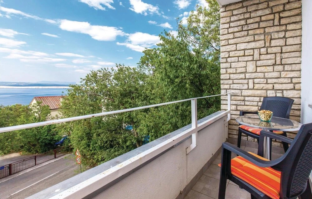 Awesome Home in Dramalj With Wifi and 1 Bedrooms