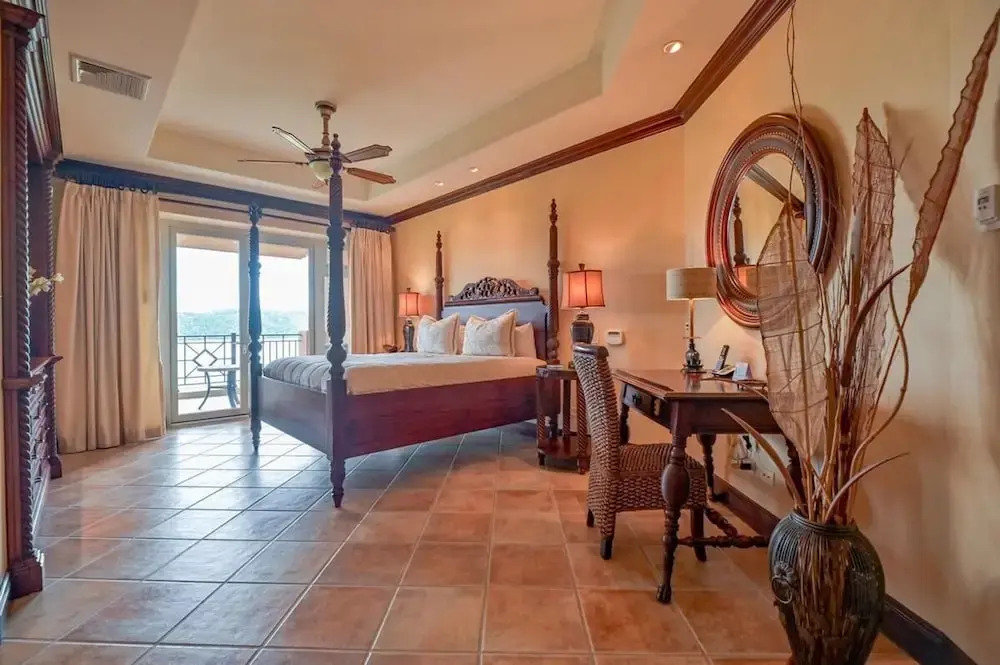 CR Luxury Terrazas 3A 3 Bdrm