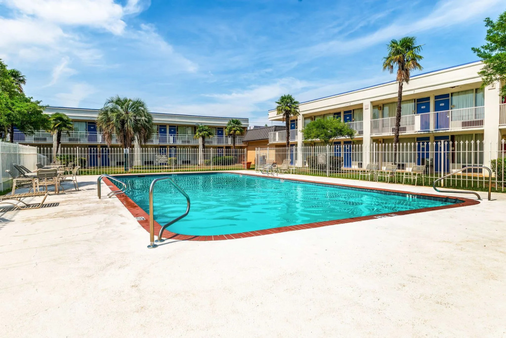 Motel 6-Natchitoches, LA
