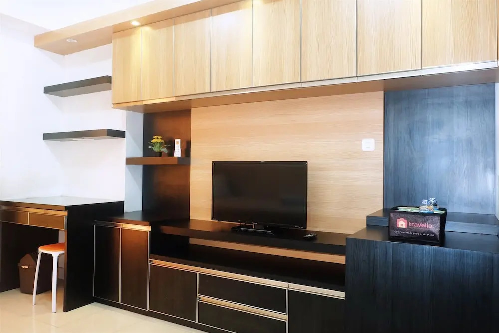 Cozy Studio Apartment Near Mall Kelapa Gading
